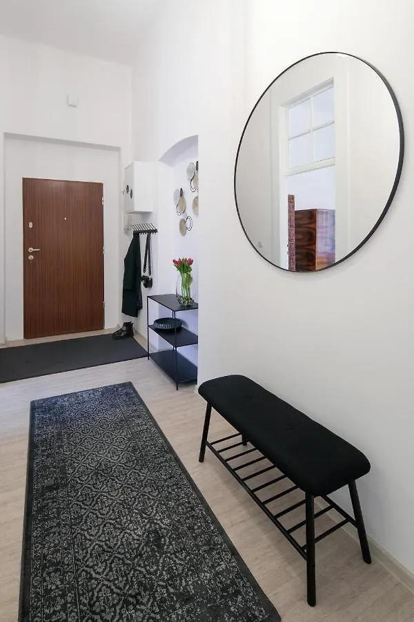 Wawelove Pilsudskiego - 3 Bedroom Apt. With Balcony And Free Parking! Kraków
