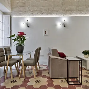 https://vbl-zoe-2.hotelssaintjulians.com